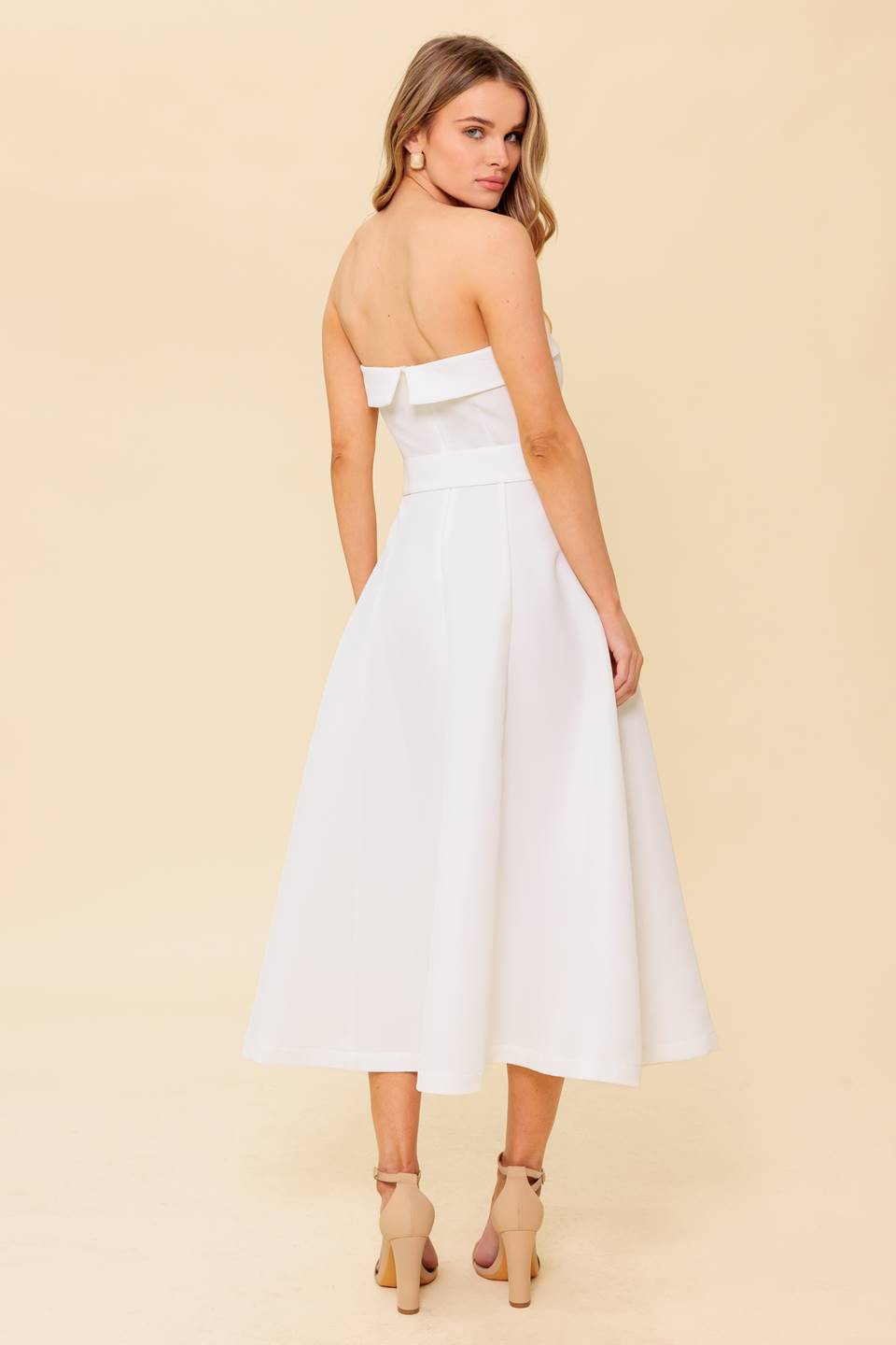 THE PICTURE OF PERFECTION - WHITE STRAPLESS MIDI DRESS