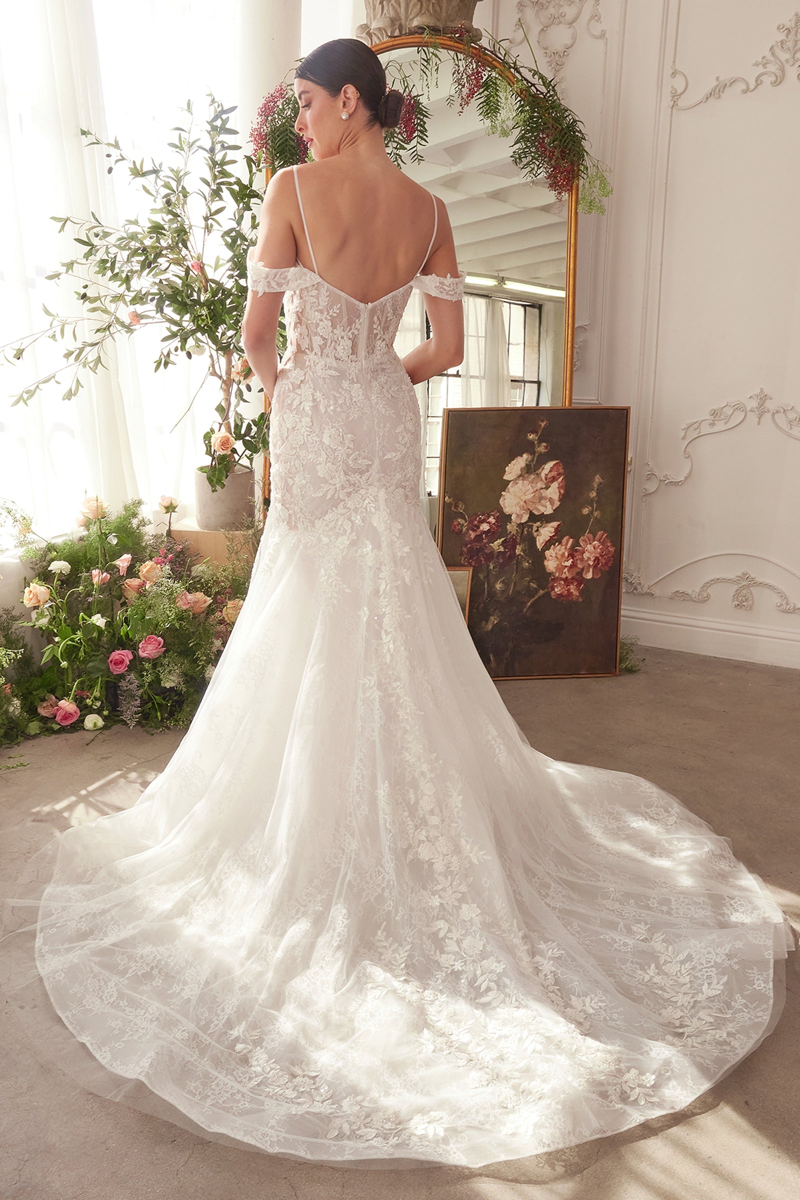 WL051 - Fitted Lace Mermaid Wedding Dress - Andrea & Leo
