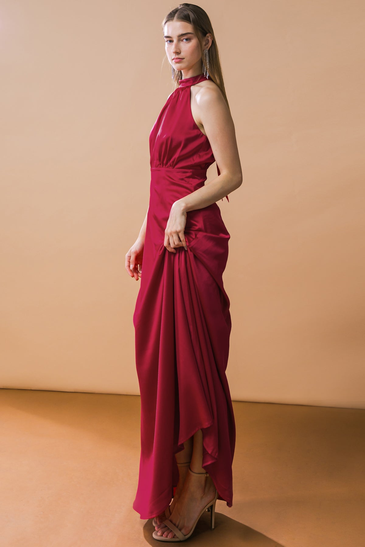 LOOKBOOK FAVORITE - HALTER MAXI DRESS